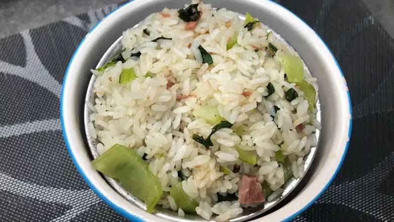 464. Steamed Rice with Vegetable and Salt Meat 木桶鹹肉菜飯